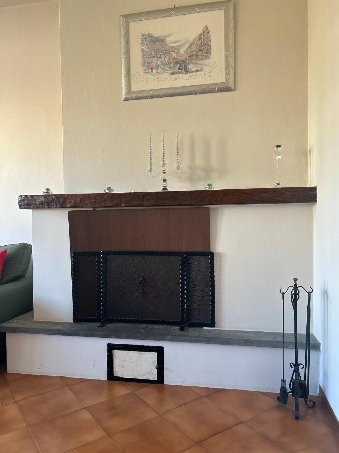 Albi'S House,Terrazza ,Wi-Fi, Parcheggio, Ac Apartment Lucca Bagian luar foto